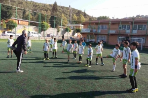 GENÇ KATEGORİ